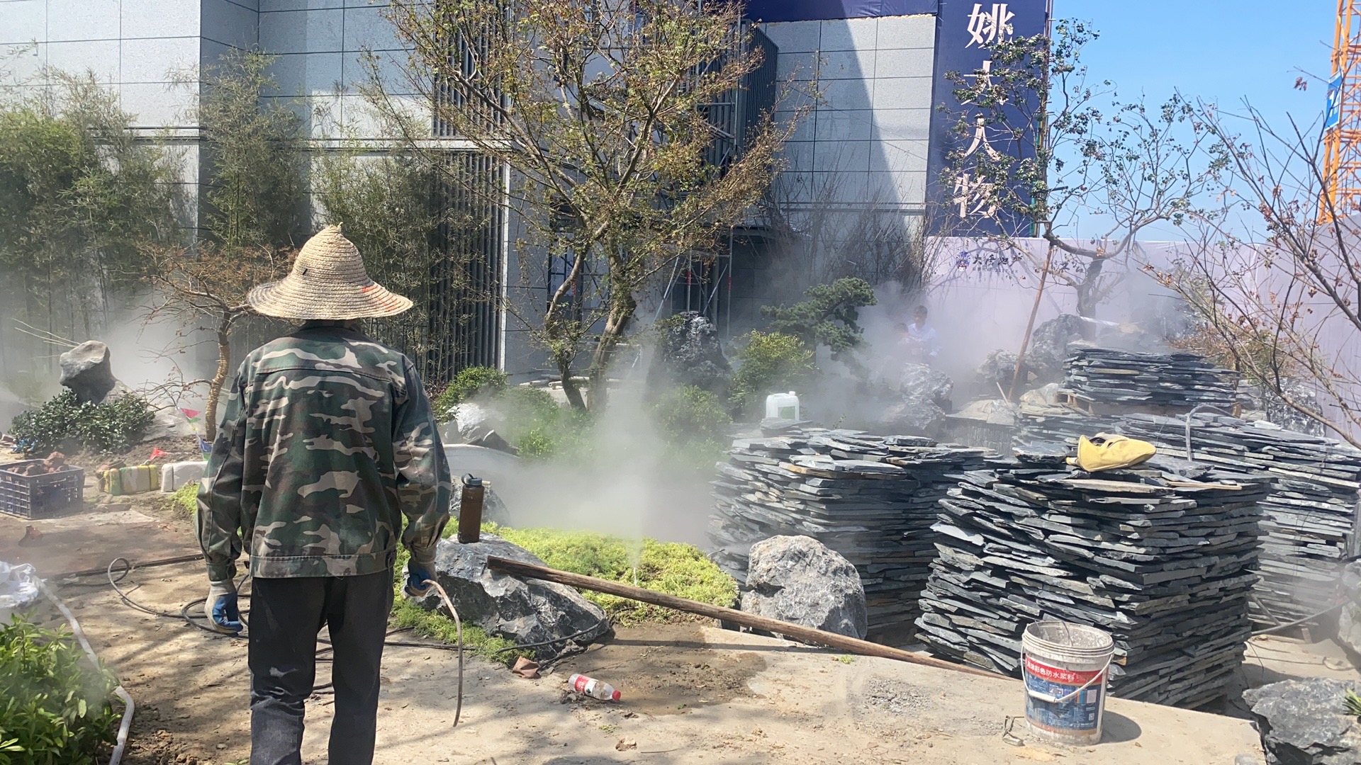 <b>售楼部绿植区域景观造雾系统一个主机带120个喷</b>